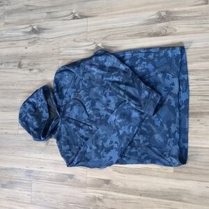 Under Armour Navy Geometric Pattern Athletic Shirt